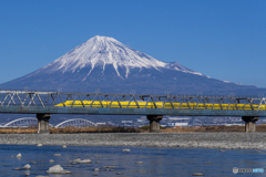 富士山とドクターイエロー