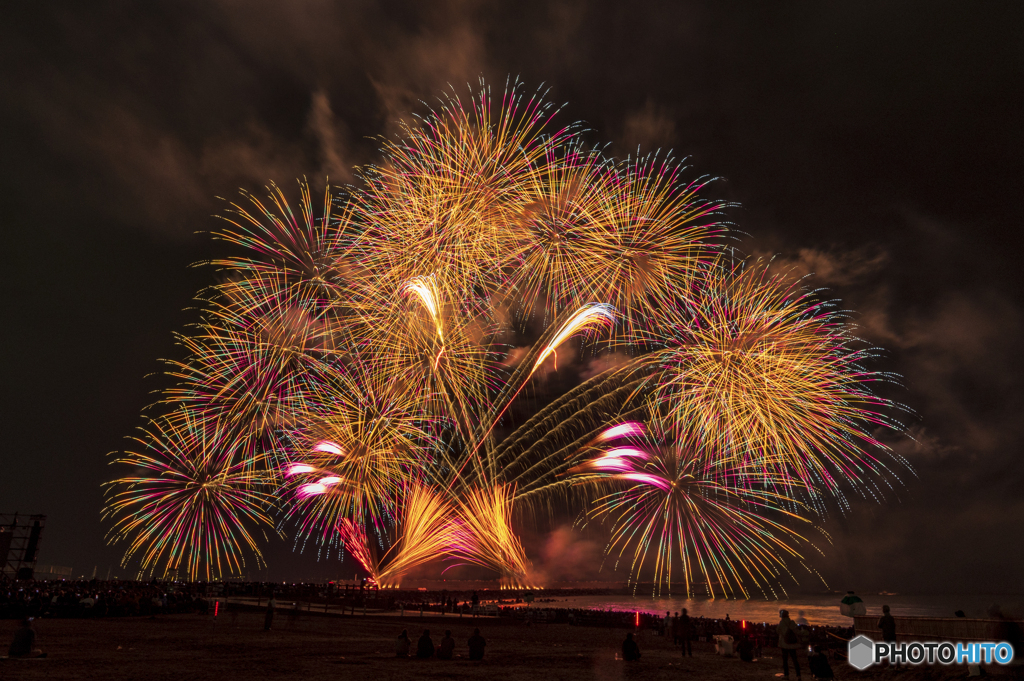 茅ヶ崎サザン芸術花火2022　１