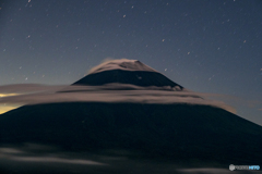 雲を纏いし山頂