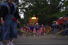 今日は地域のお祭りでした