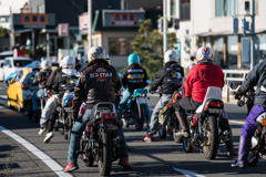腰越漁港前のバイク