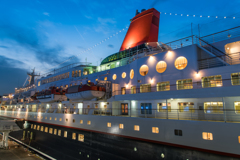 にっぽん丸夕景