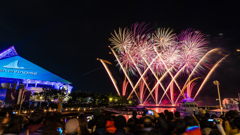 八景島　クリスマスイブ花火シンフォニア