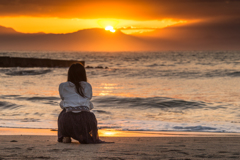 沈む夕日に・・・