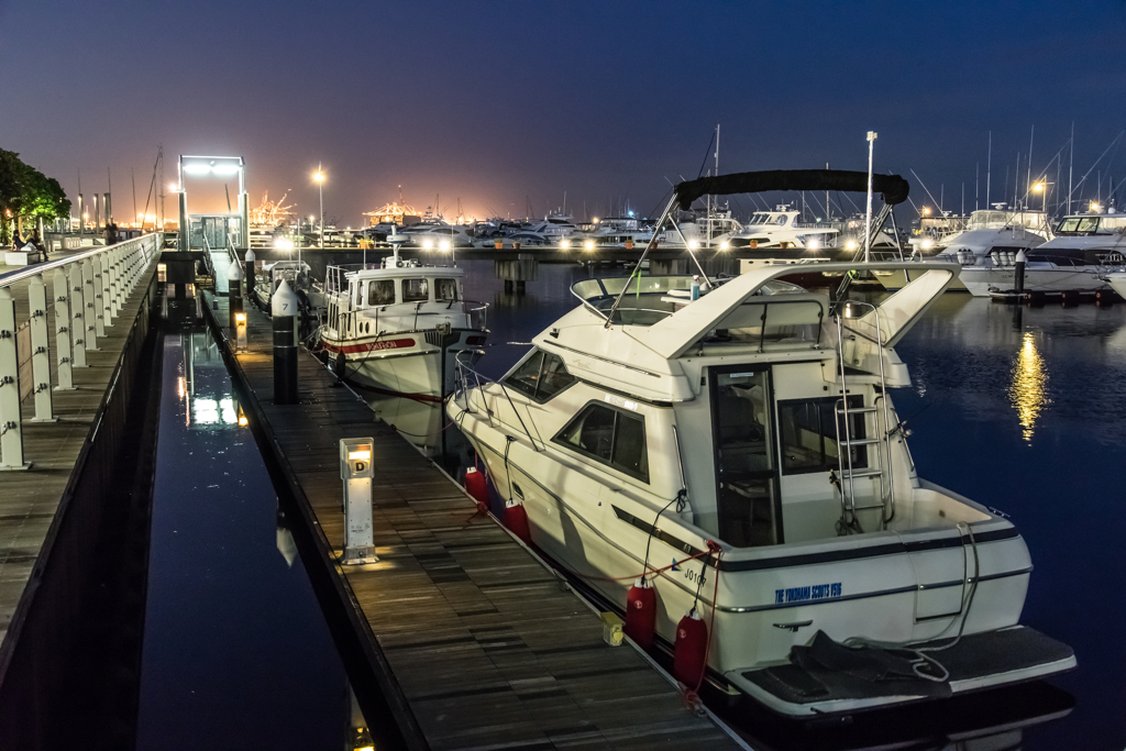 YOKOHAMA BAY SIDE MARINA