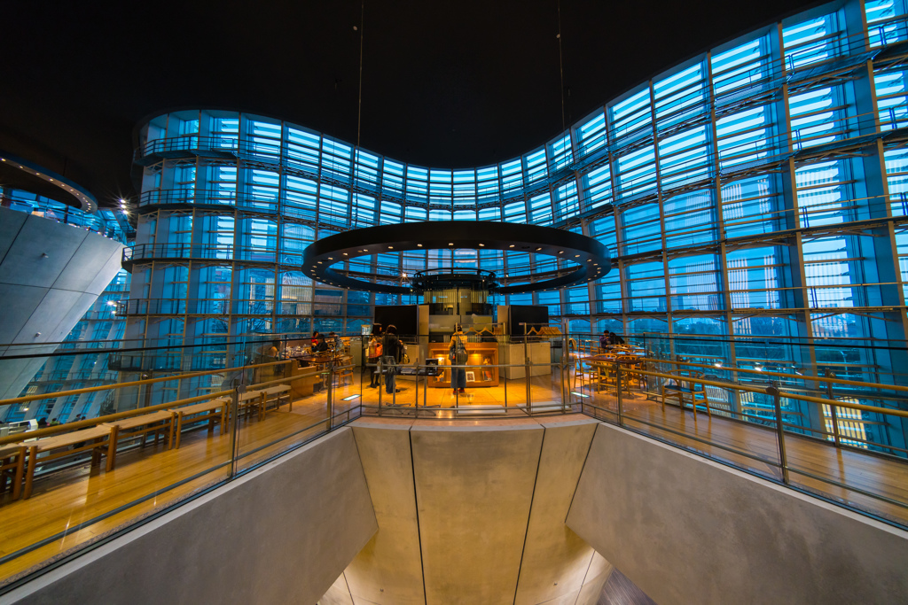 新国立美術館