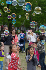 シャボン玉飛んだ！