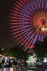 雨のみなとみらい