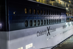 セレブリティ・ミレニアム　横浜入港