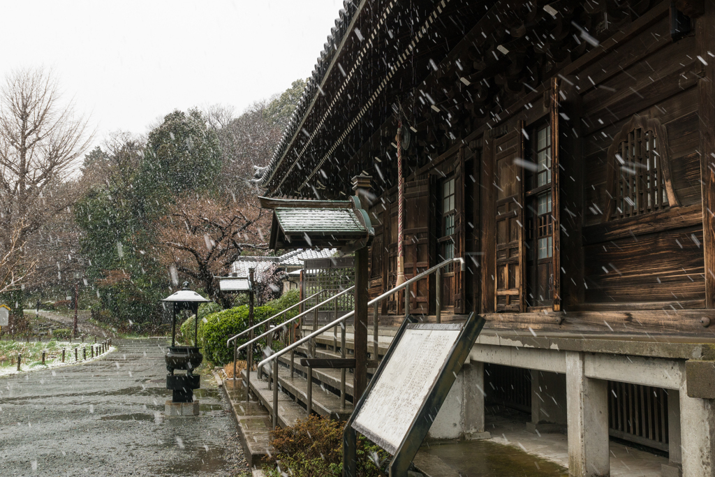 雪の日の称名寺