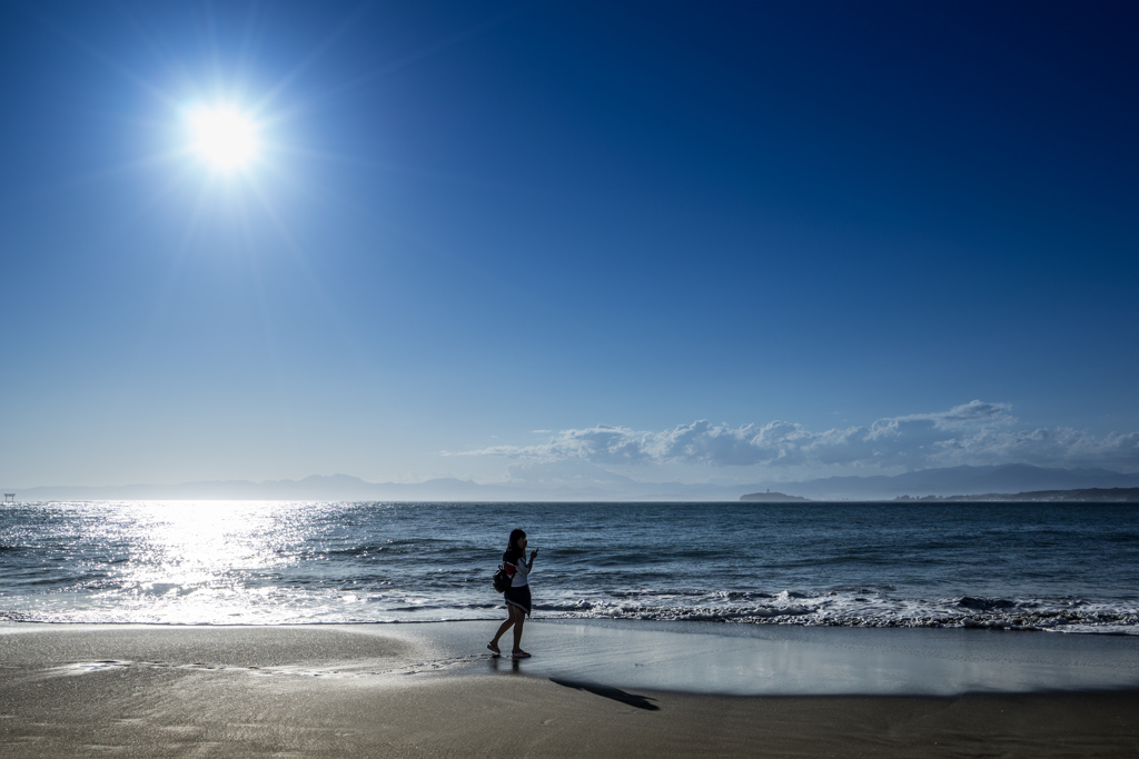 台風18号あとの森戸海岸