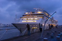 MSCリリカ横浜初入港