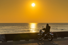 夕刻の七里ヶ浜