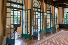 山手西洋館ハロウィン装飾　ベーリックホール