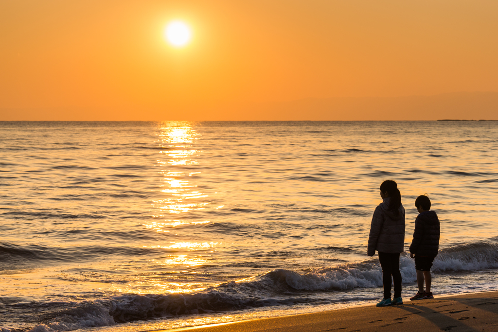 夕刻の七里ヶ浜