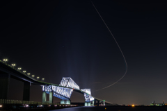 ゲートブリッジ＆飛行機の光跡