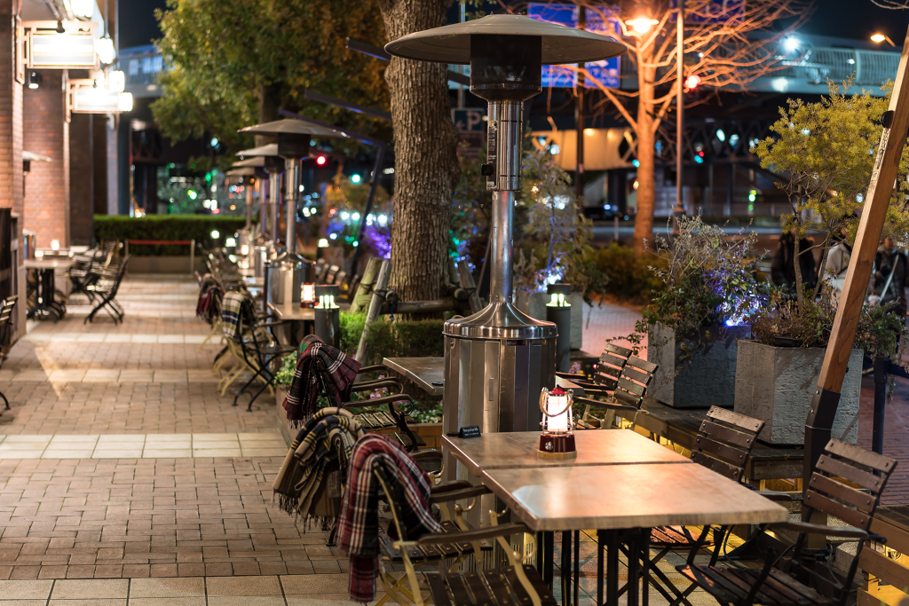 ワールドポーターズ