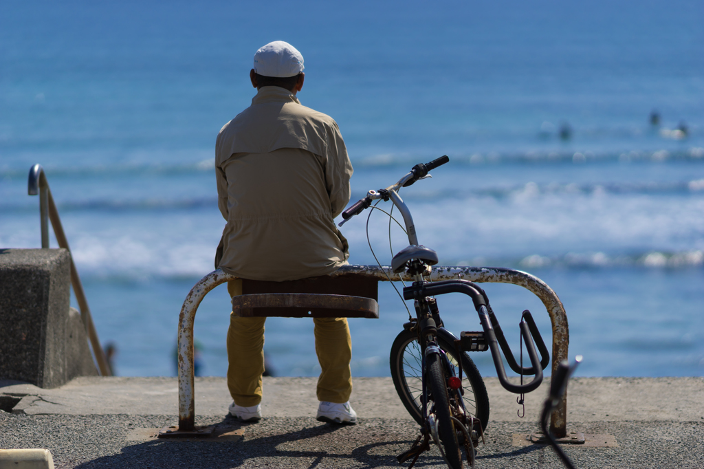 七里ヶ浜のおじさん