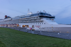 スーパースター・ヴァーゴ横浜初入港