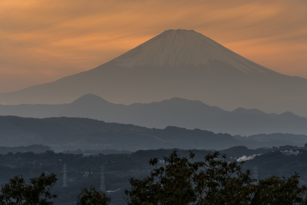 湘南平からの夕景富士