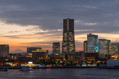 みなとみらい夕景