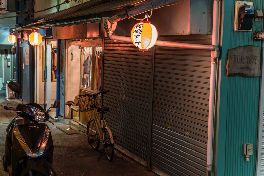 横須賀中央　若松マーケット
