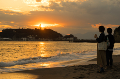 シーキャンドルに日は沈む