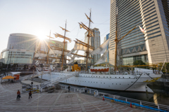 帆船日本丸　総帆展帆・満船飾