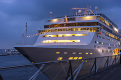 MSCリリカ横浜初入港