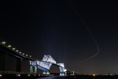 ゲートブリッジ＆飛行機の光跡