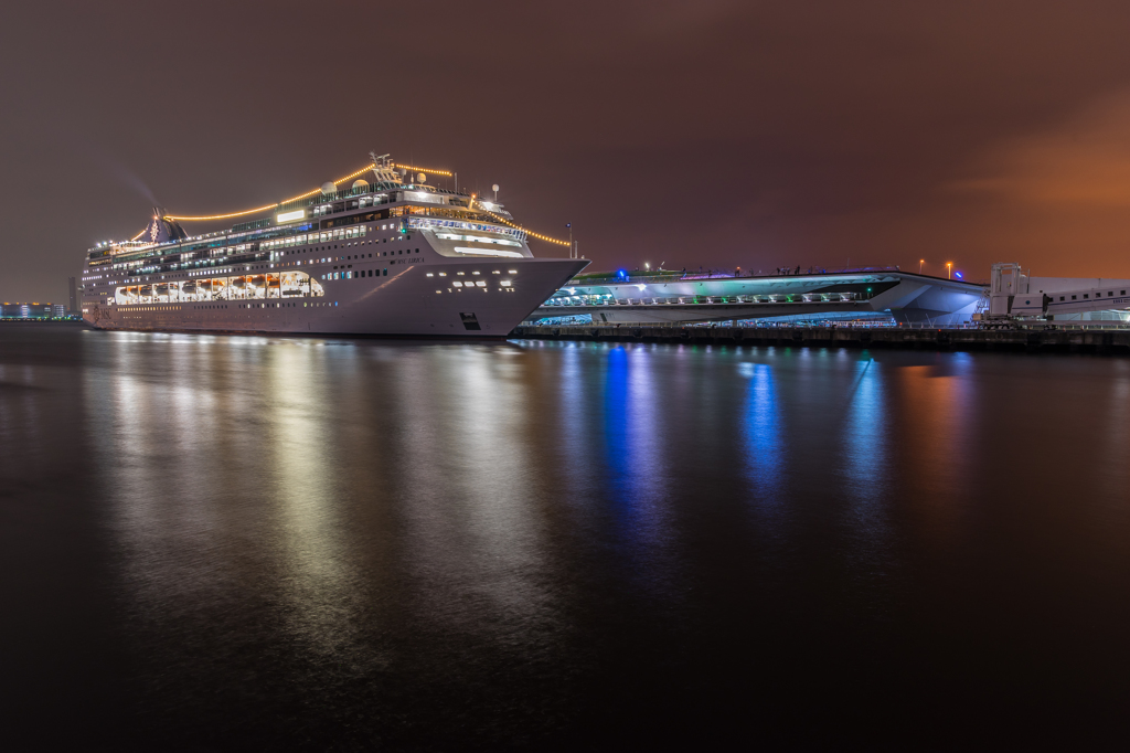 MSCリリカ横浜初入港