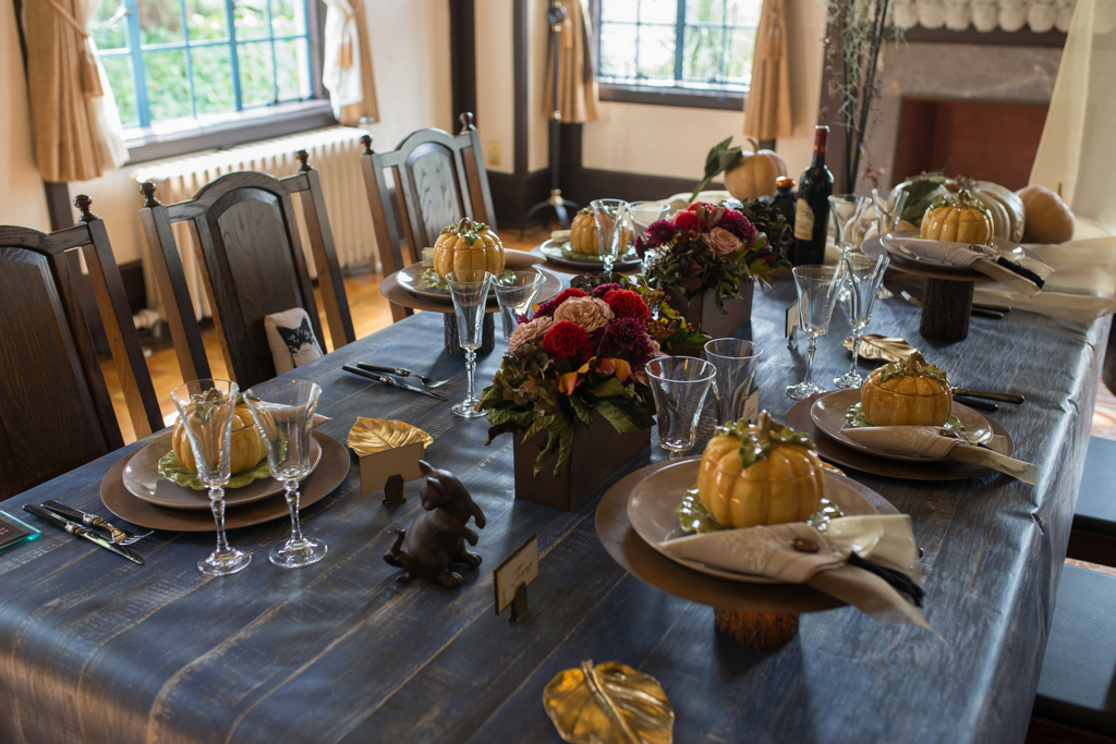 山手西洋館ハロウィン装飾　ベーリックホール