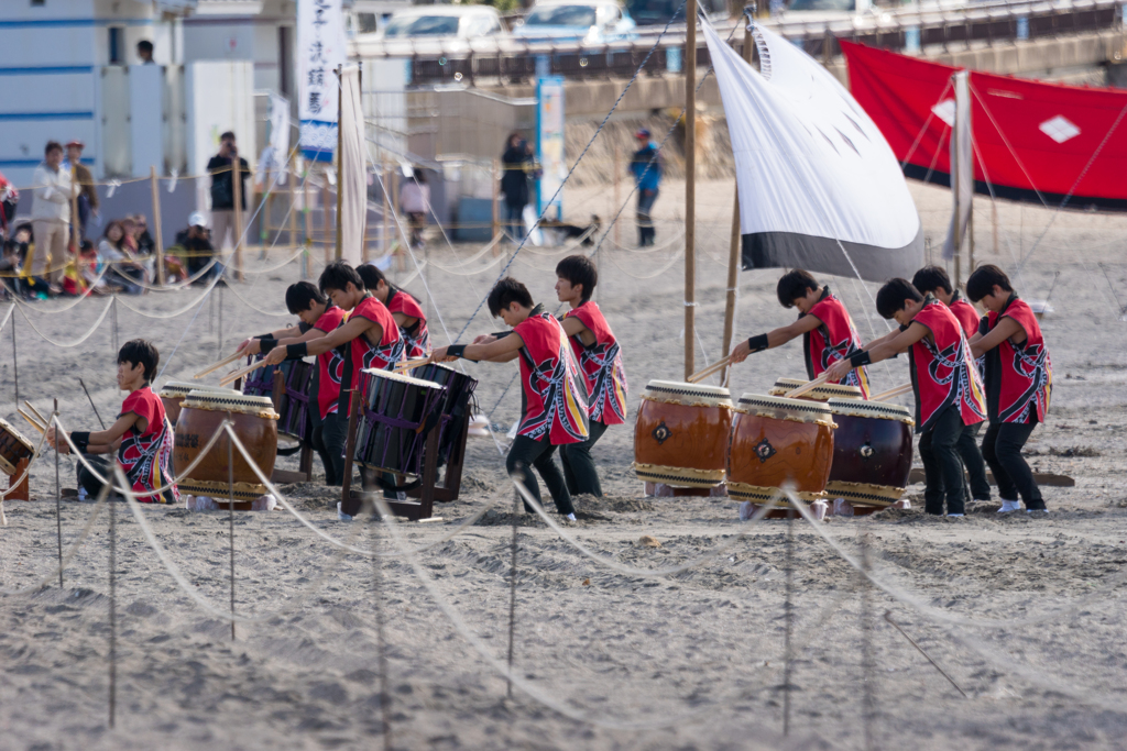 逗子海岸　流鏑馬　太鼓の余興