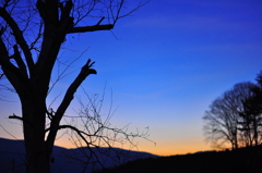 夕暮れ？家から風景