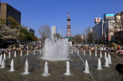 噴水とテレビ塔