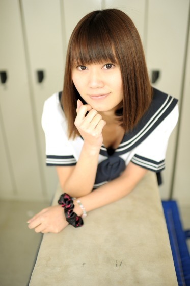 **2011 December**