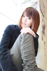 **2011 April**