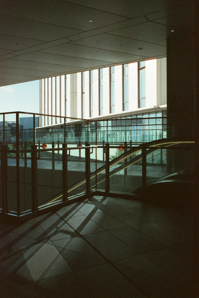 LIMINAL SPASE 02 (Film)