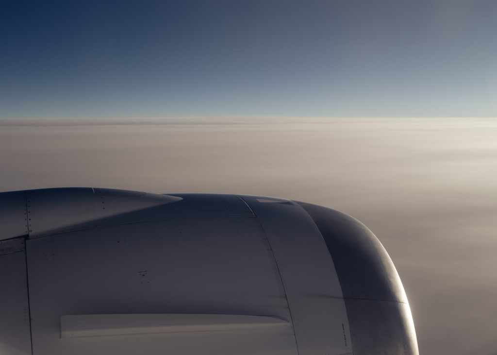 標準レンズの画角に入りきらないTrent1000