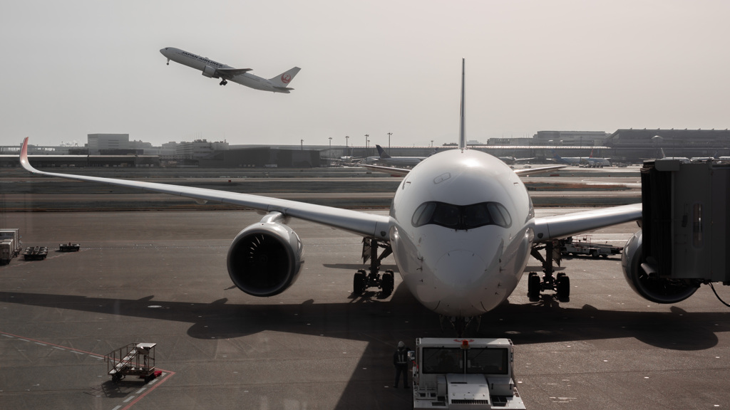 A350 02