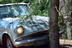 空飛ぶ車が墜落した