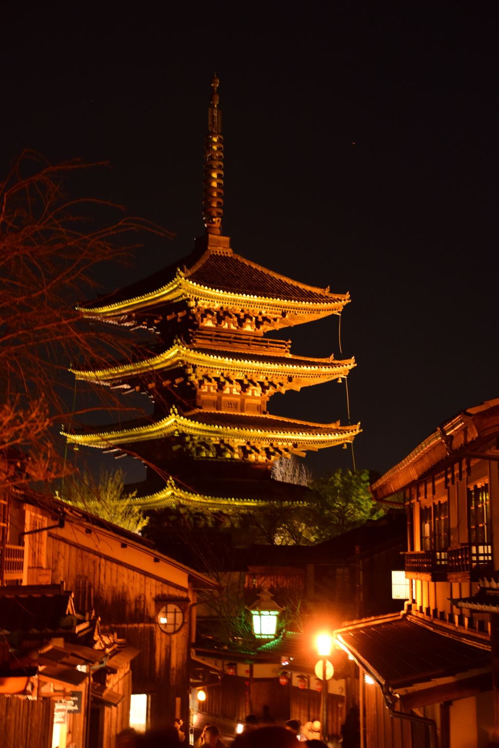 東山・花灯路
