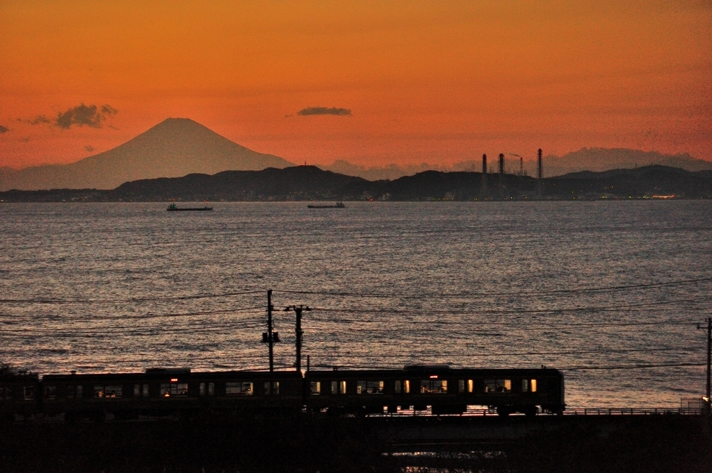 夕焼けの東京湾景