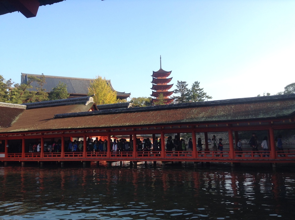 安芸の宮島　嚴島神社