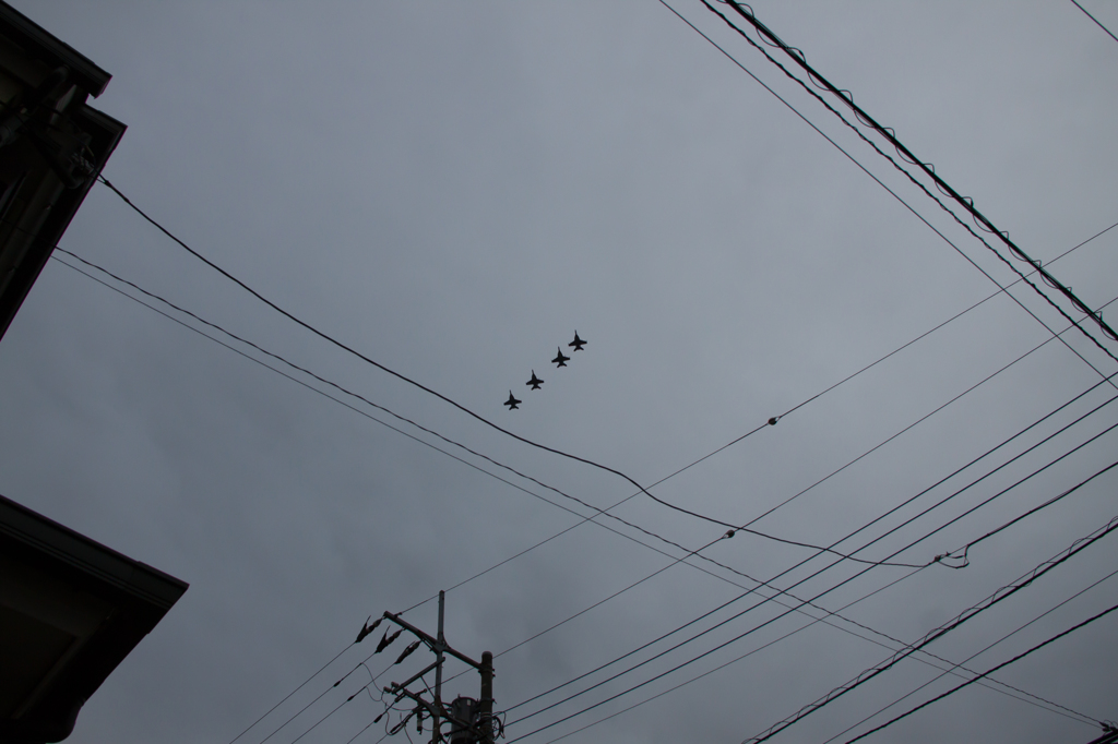 厚木基地53