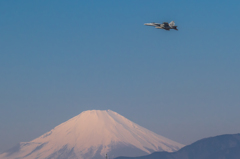 厚木基地115