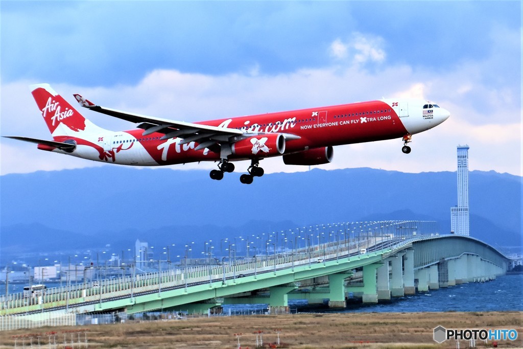 Santa Claus has come.Air Asia Xmas.
