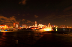 大桟橋から広角で見るみなとみらい