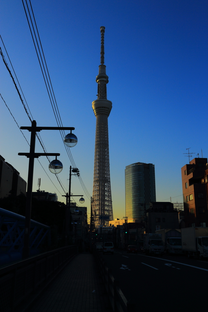 十間橋前にて