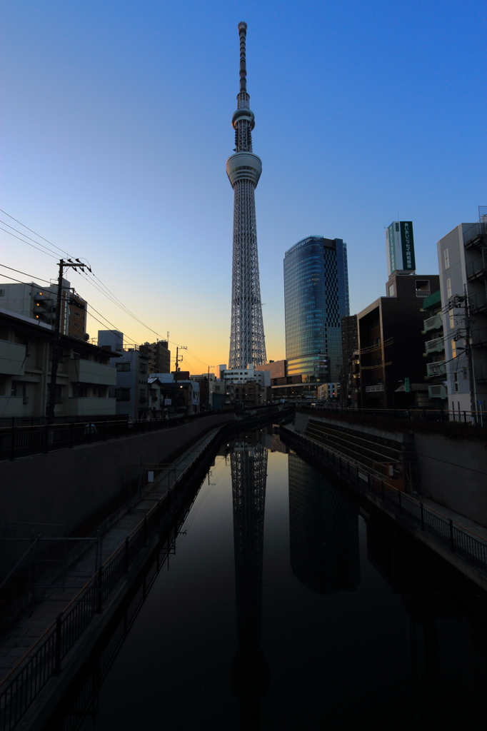 西十間橋からのスカイツリー